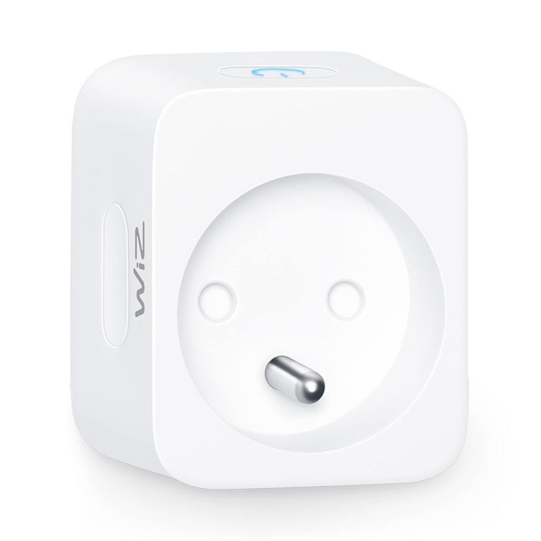 WiZ Smart Plug WiFi connecté, prise connectée, contrôle par application pour l'automatisation de l'éclairage intérieur, blanc
