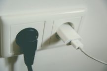 Comment économiser de l&rsquo;énergie avec une prise connectée intelligente